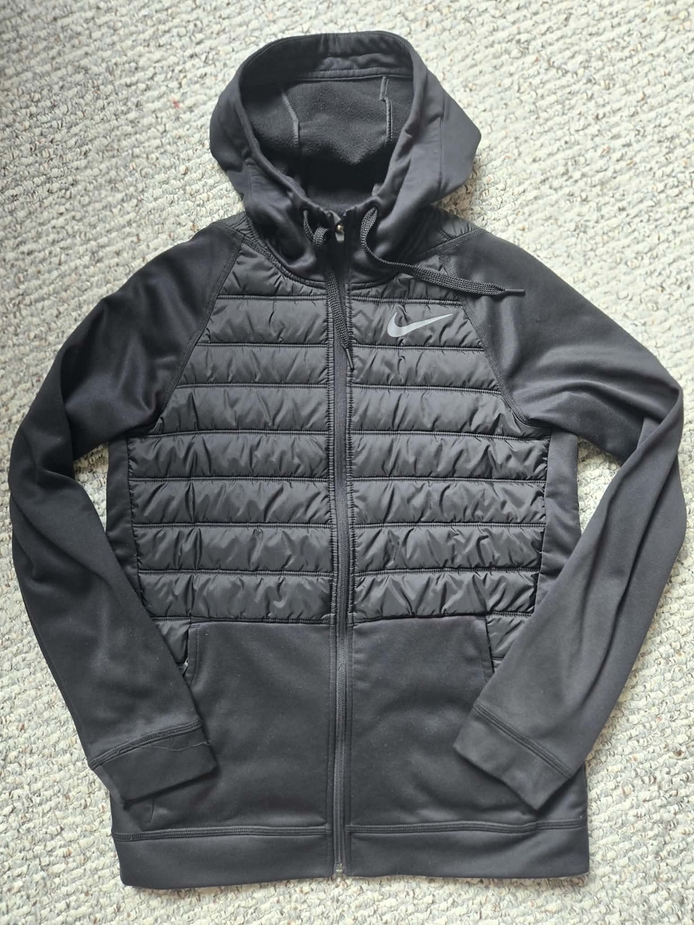 Nike Men’s Black Quilted Hybrid Full-Zip Jacket with Hood